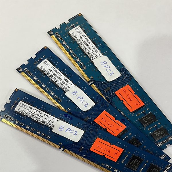 56544545454554 رم کامپیوتر دست دوم 8 گیگ DDR3 SKHYNIXباس 12800 - Image 1